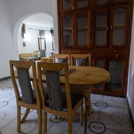 Safari Adventures-House Bed & Breakfast Arusha Bagian luar foto