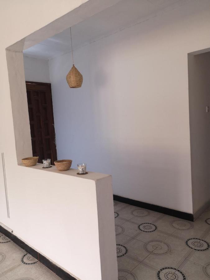 Safari Adventures-House Bed & Breakfast Arusha Bagian luar foto