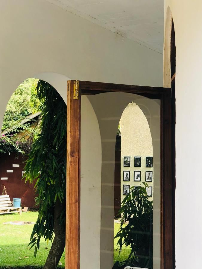 Safari Adventures-House Bed & Breakfast Arusha Bagian luar foto