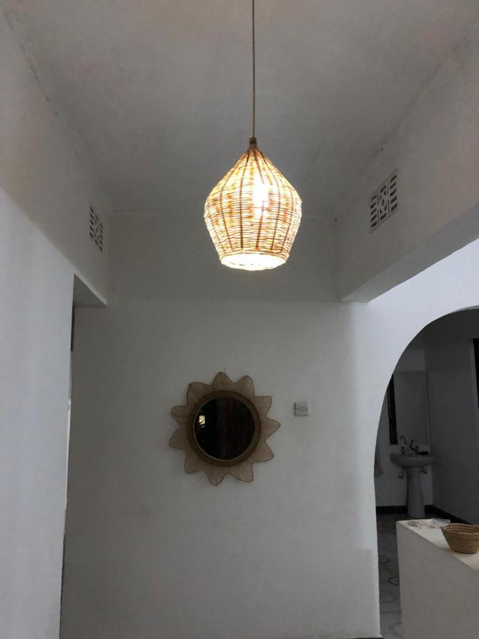Safari Adventures-House Bed & Breakfast Arusha Bagian luar foto