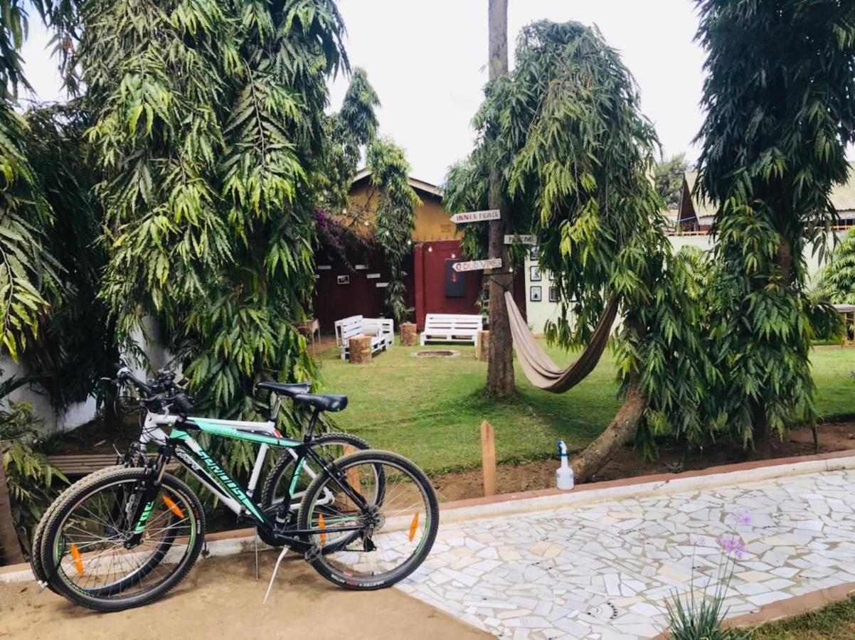 Safari Adventures-House Bed & Breakfast Arusha Bagian luar foto